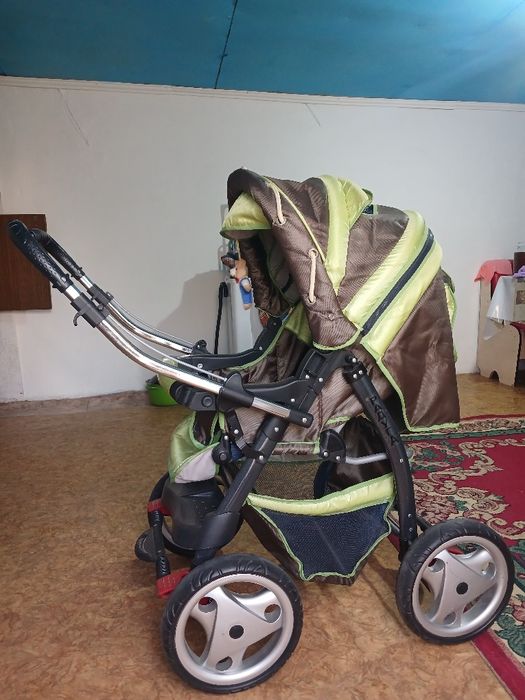 Продам детсткую коляску