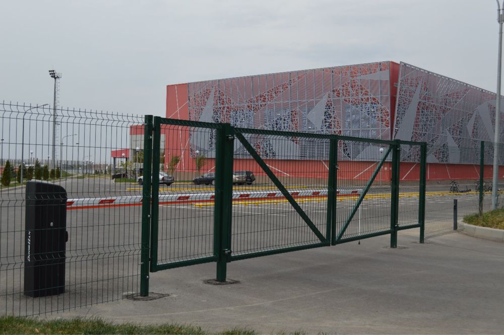 Футбольная площадка под ключ 3Д ограждение