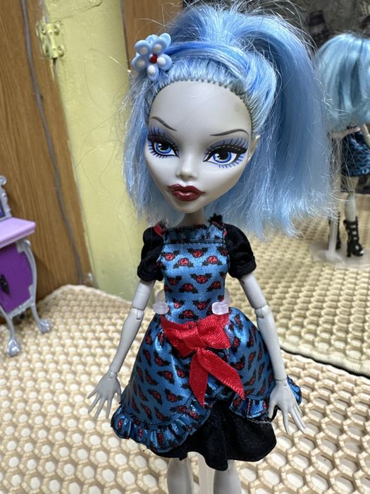 Продам куклу монстр хай!
