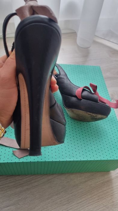 Sandale din piele cu toc  Benvenuti 36