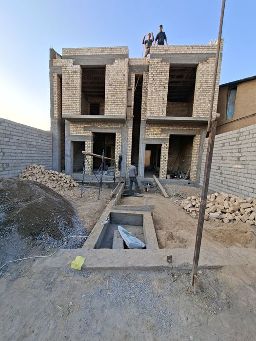 Продаеться коттедж две каробки 4 комнатные за Индексом ул.Райхон