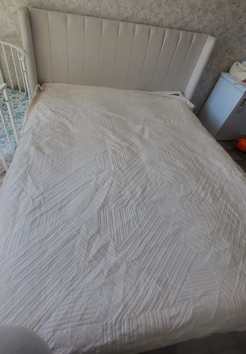 Продам кровать 2х спальня