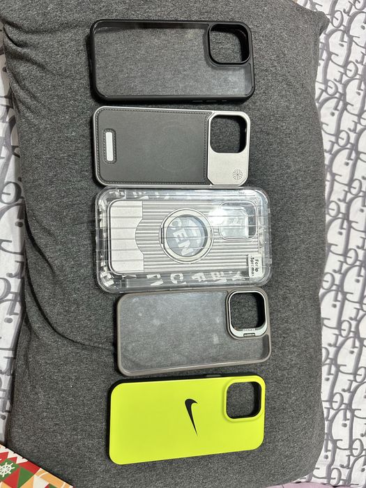 Чехлы на 14 и 15 айфон про макс .