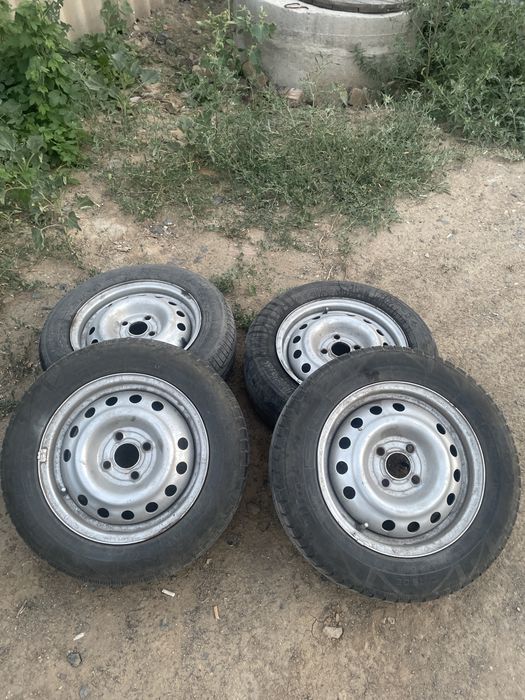Продам шины с дисками