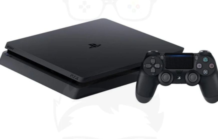 Игровая приставка PS4