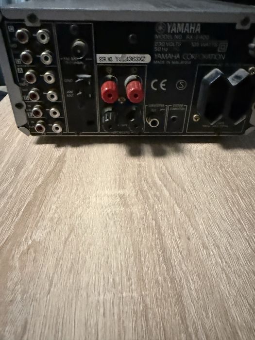 Receiver stareo foarte bun merge
