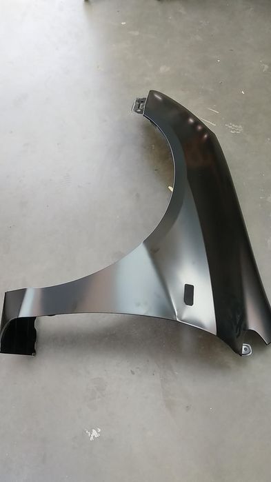 Aripa fata Honda Civic (Ep/Eu/Ev) 3/5-D Hatchback (Eu), 02.2001-12.2003, partea Stanga, cu gaura pentru semnalizare, 60261S6AA90ZZ, Deteriorata