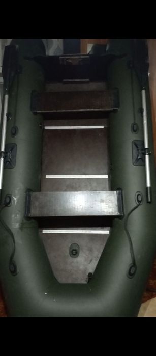 Обменяю лодку на машину