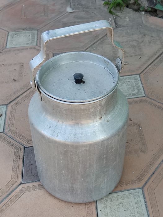 Продам бидоны алюминиевые