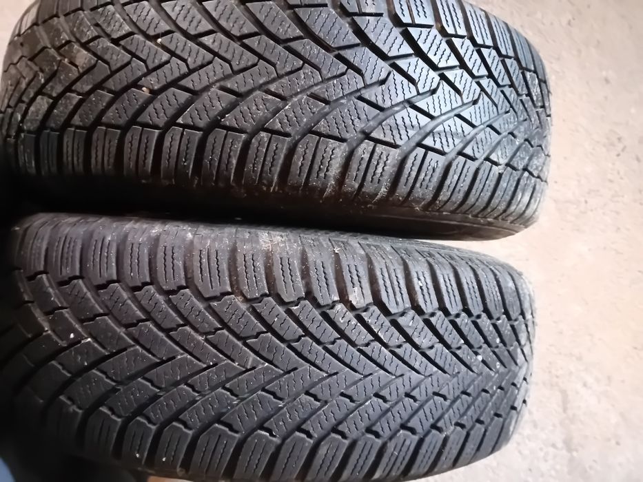 Vând 2 jante cu cauciuc M-S 195-65R15