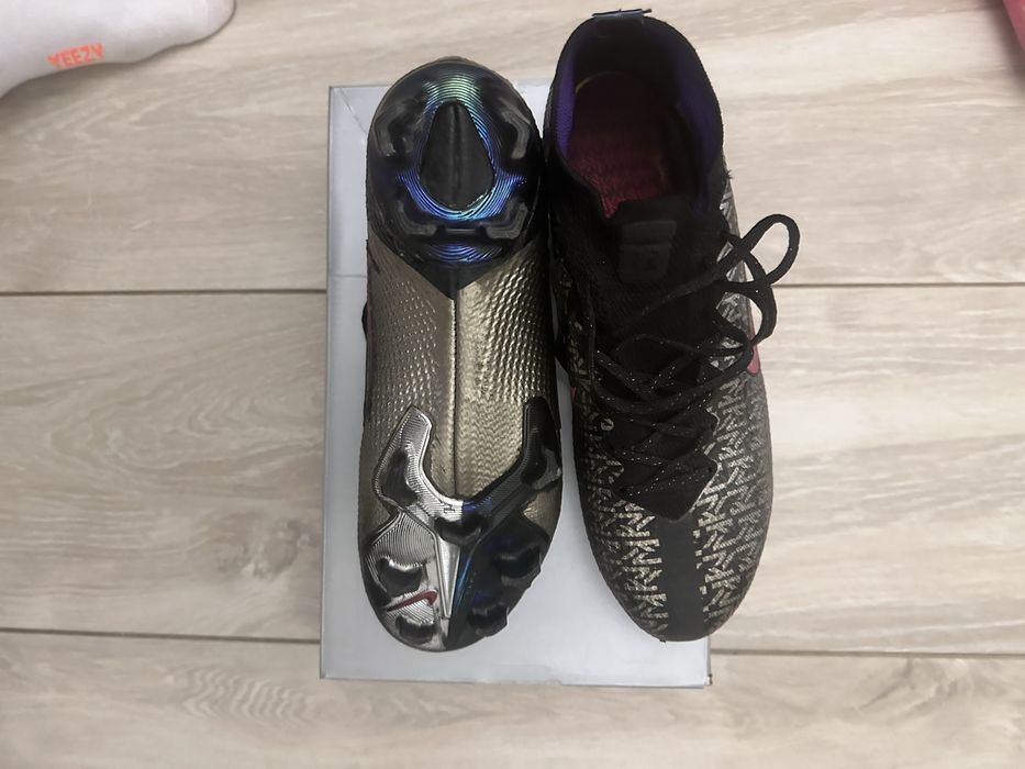 Ghete de fotbal nike acc