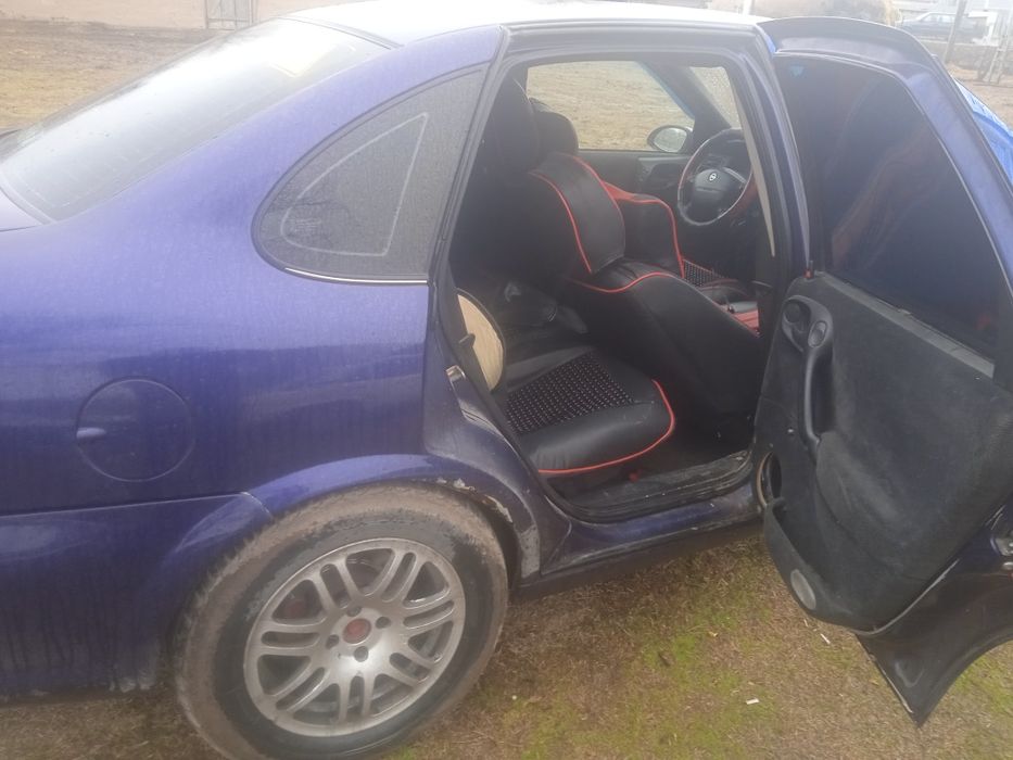 Тез арада опел вешка 1996 сатылады