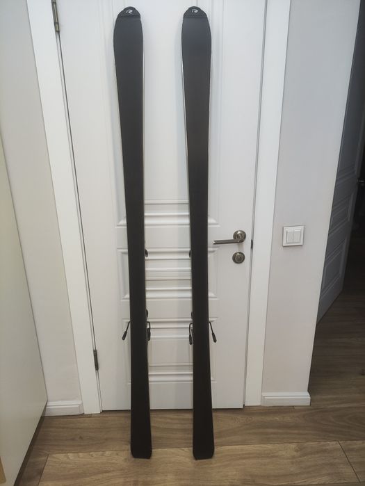 Горные лыжи Rossignol