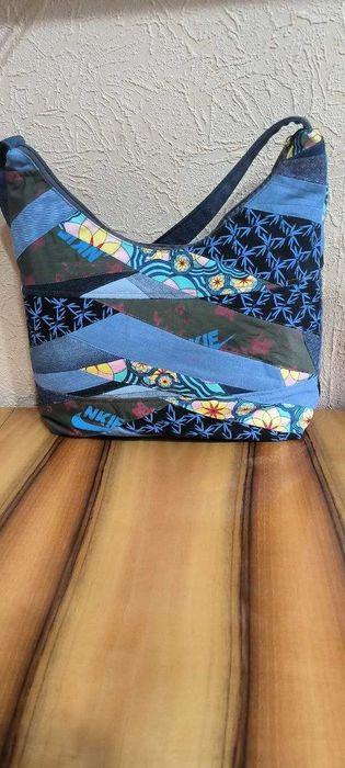 Продаются сумочки ручная работа .