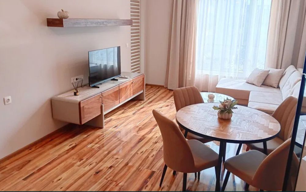 Дава се под наем Двустаен апартамент в Пловдив, Кършияка - 65 кв.м за 460 € - Снимка #2