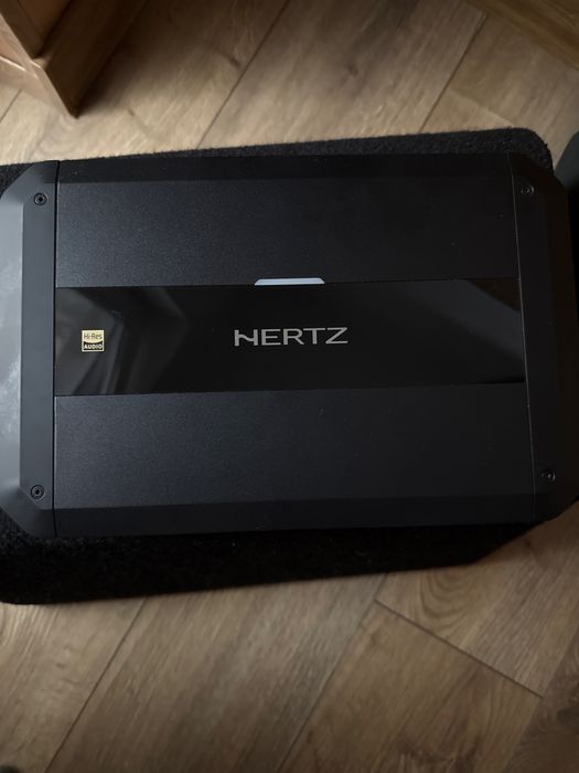 Amplificator Hertz 800w+ subwoofer Focal 300w