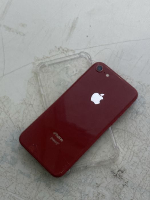 айфон 8 100акум