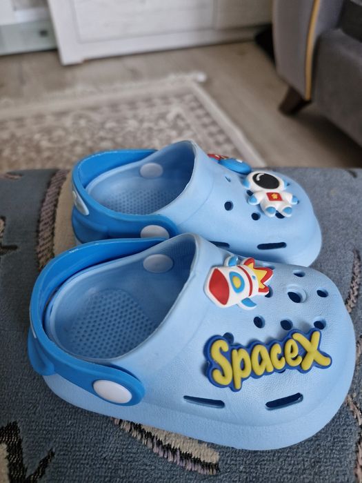 Продам Кроксы длина 12 см