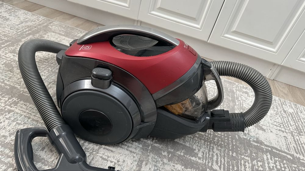 Пылесос LG рабочи бу