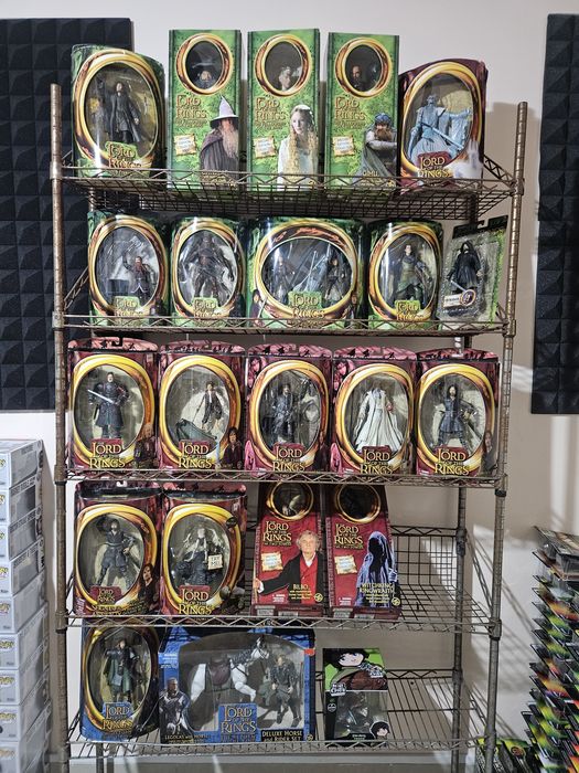 Продажа Коллекционных Фигурок