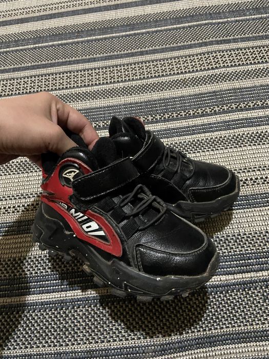 Детская обувь. Бесплатно