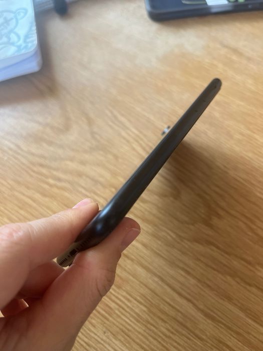 Iphone SE , ползван