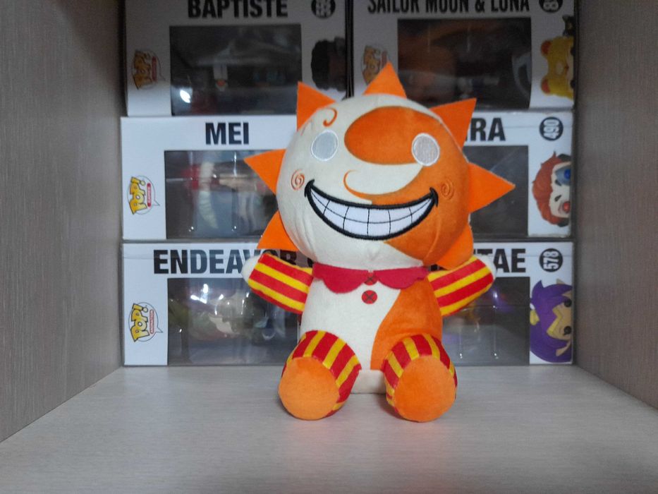 Jucarie Plus Joc Five Nights at Freddy's - Daycare Attendant / Sun