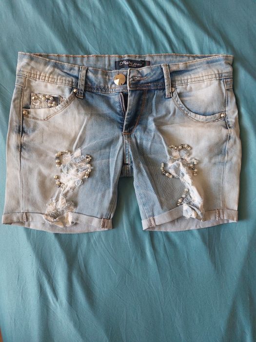 Дамски къси гащи