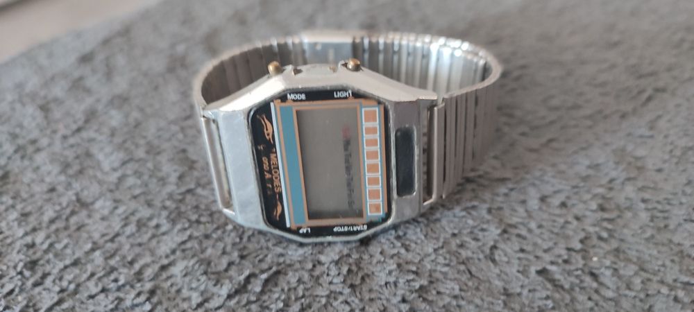 Ceas casio digital