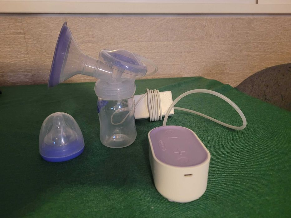 Електрическа Помпа за изцеждане на кърма Lansinoh