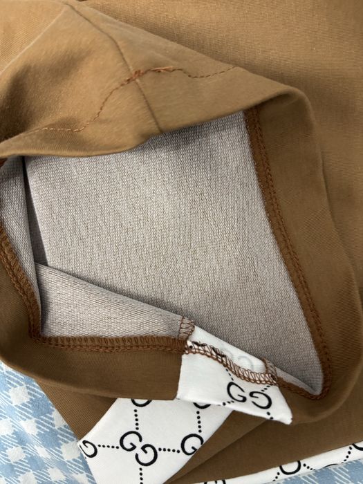 Продается спортивный костюм