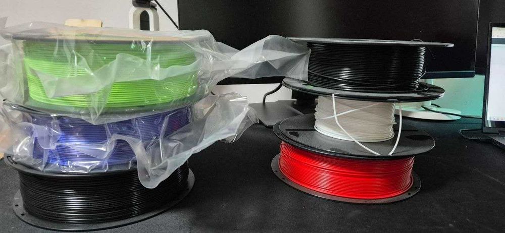 Продам 3D принтер Bambu Lab P1S