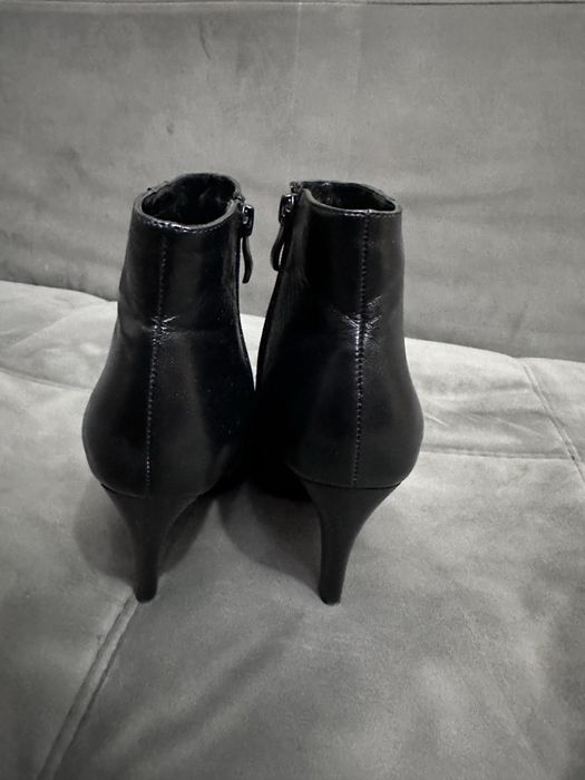 Сапожки женские