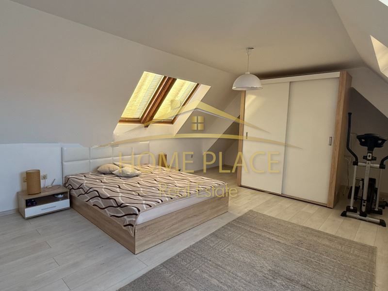 Дава се под наем Двустаен апартамент в Варна, Център - 86 кв.м за 598.23 € - Снимка #5