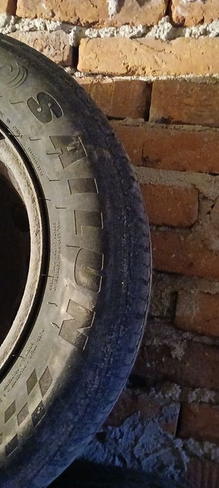 Гуми с джанти -195/65/15