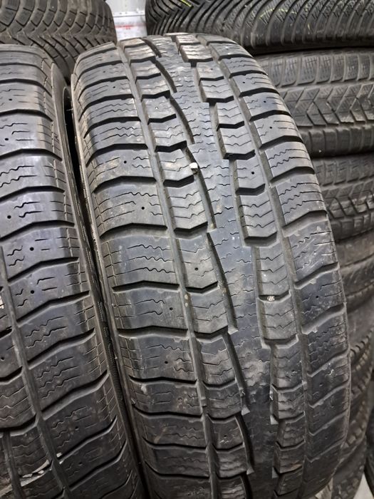Anvelope second iarna 215 65 R16C Cooper 8.5mm