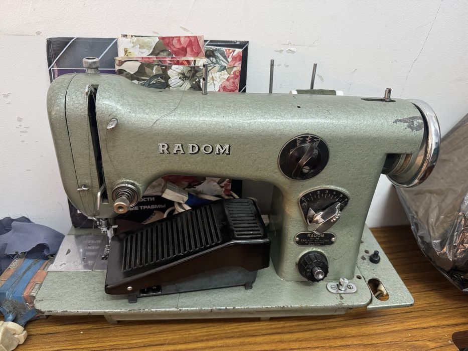 Швейная машинка Радом