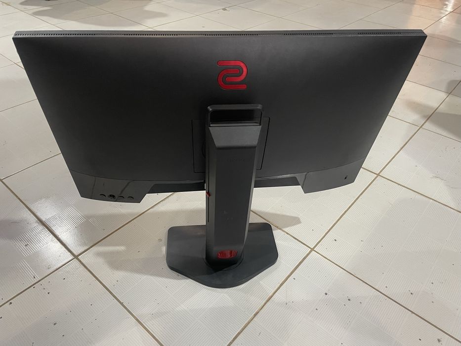 Мониторы Benq 144 гц 24 дюм