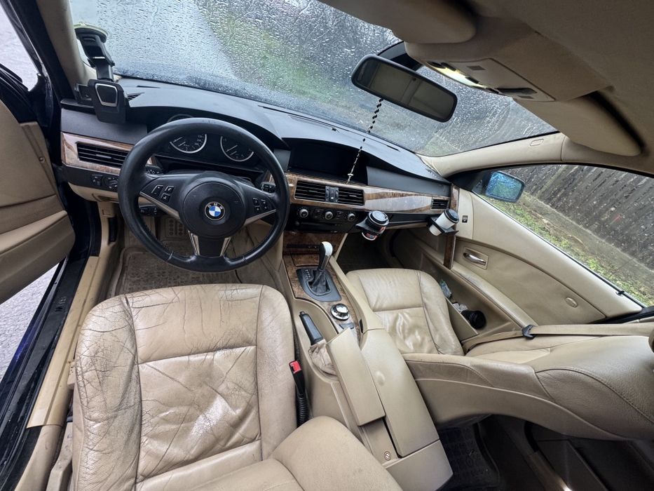 Vand sau schimb  bmw e60 3.0D schimb si cu volan pe dreapta pret fix fix nu negociez un cent vrei negociere 100 de euro iti i au un scaun si tot asa