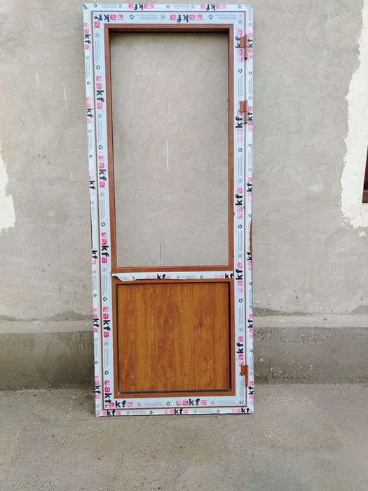 AKFA eshik sotiladi-original, sifatli