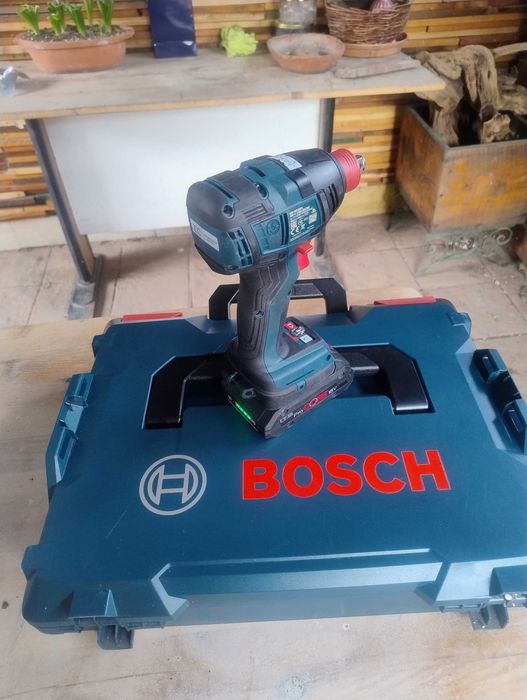 Bosch gdx18v-200c mașină de înșurubat cu impact