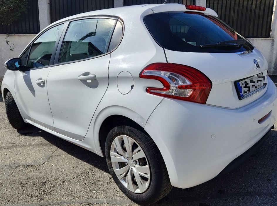 PEUGEOT 208 2012 — imagine 2