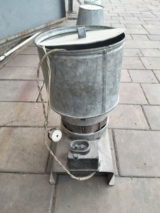 Тары түйетін келі