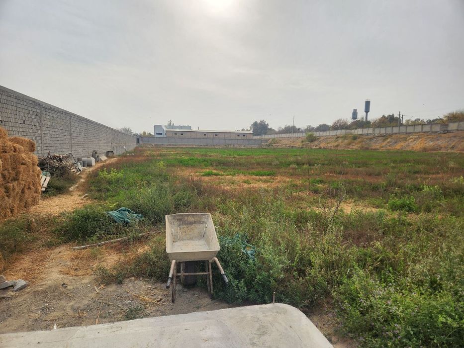 Yer egasidan Yer sotiladi 2 Gektar