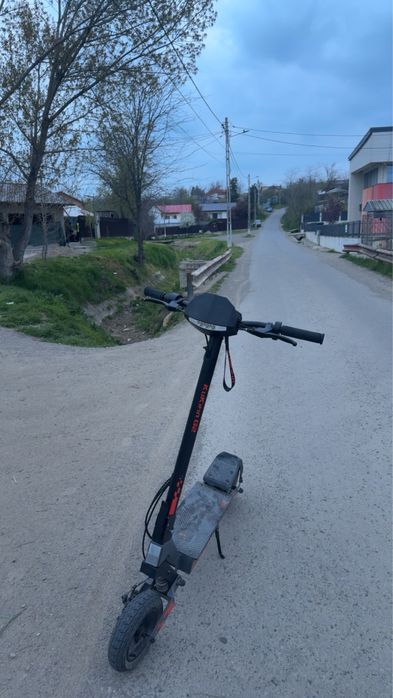 Kukirin g2 trotineta