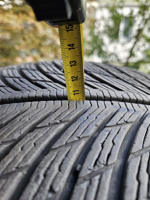 Anvelope iarna MICHELIN PILOT ALPIN 5 235/55 R17