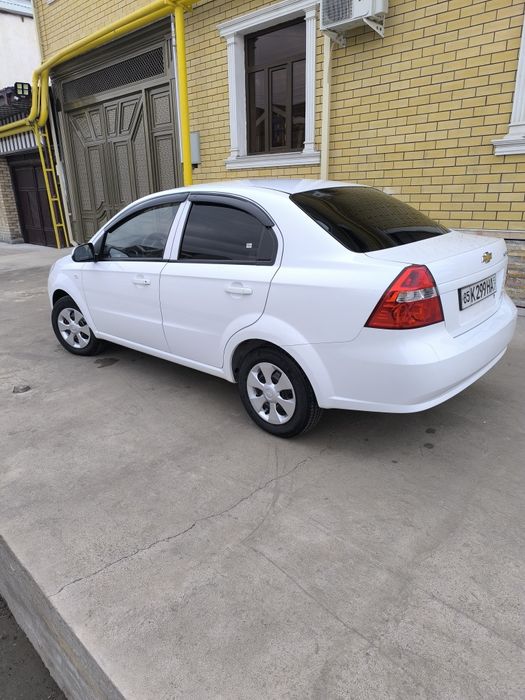 Uzimni nomimda Nexia3 sotiladi