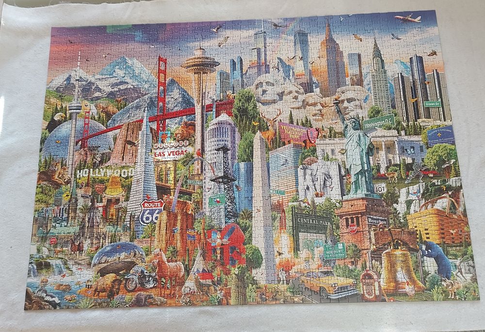 Пъзели Eurographics, Black Sea , Cobble Hill, Educa