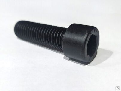 Болт Шестиграиник