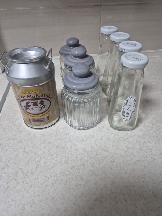 Баночки , бутылка